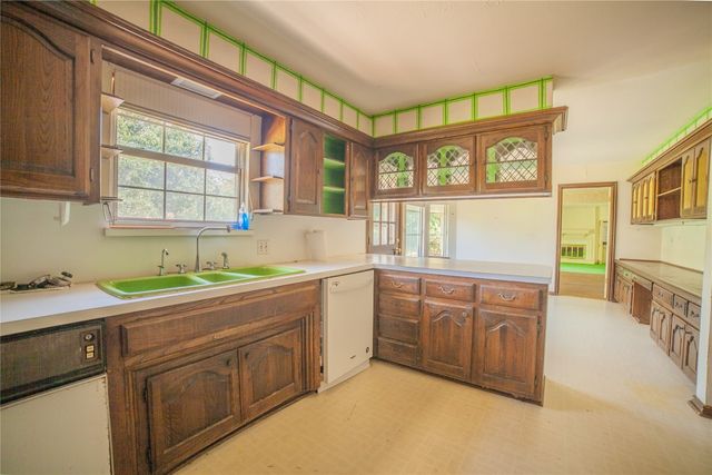 1507 Mill Creek Road, Edmond, OK 73025