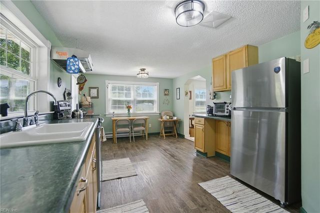 865 Great Fork RD, Suffolk, VA 23438