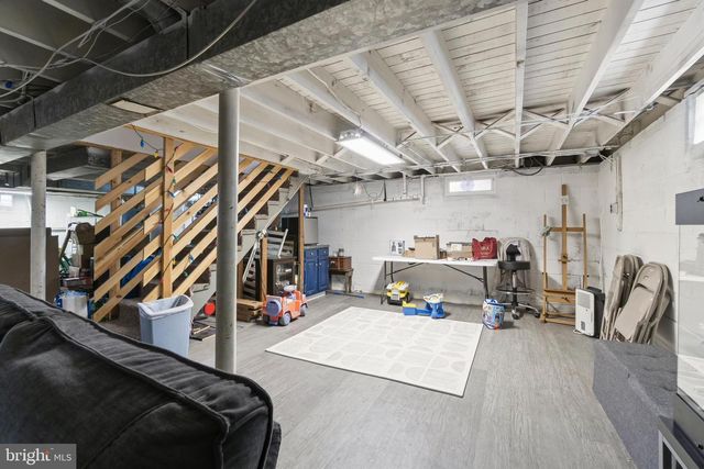 102 WASHINGTON AVE, Beverly, NJ 08010