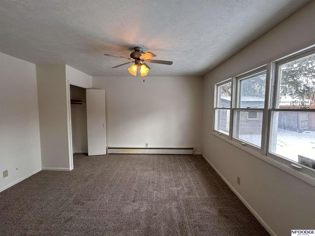 2932 N 50Th Street, Lincoln, NE 68504