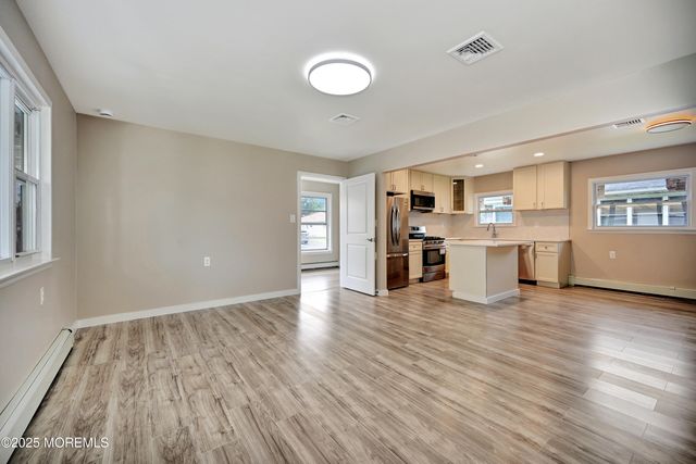 234 Charlotteville Drive N, Toms River, NJ 08757