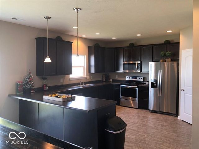 9122 Hemingway Drive, Indianapolis, IN 46239