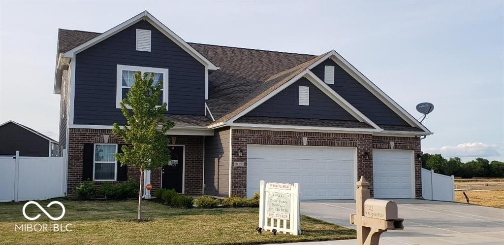 9122 Hemingway Drive, Indianapolis, IN 46239