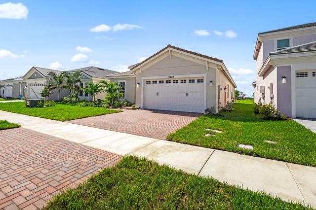 14208 Lacebark Lane, Westlake, FL 33470