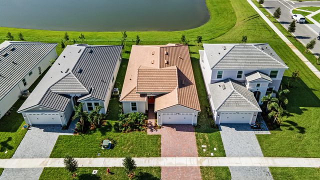 14208 Lacebark Lane, Westlake, FL 33470