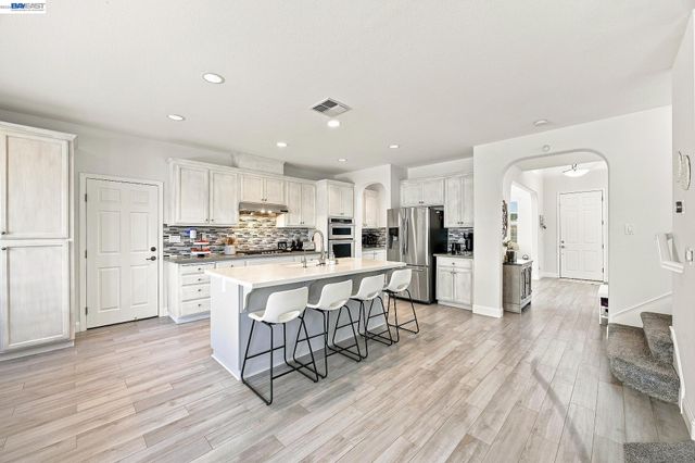 3694 OTTER BROOK LOOP, Discovery Bay, CA 94505