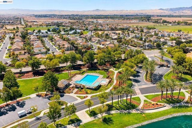 3694 OTTER BROOK LOOP, Discovery Bay, CA 94505