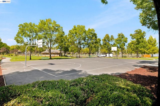 3694 OTTER BROOK LOOP, Discovery Bay, CA 94505