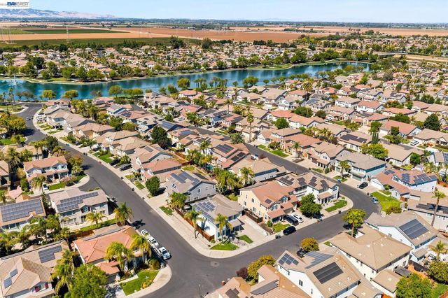 3694 OTTER BROOK LOOP, Discovery Bay, CA 94505