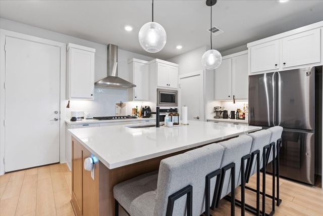 2268 Rook Drive, Dallas, TX 75211