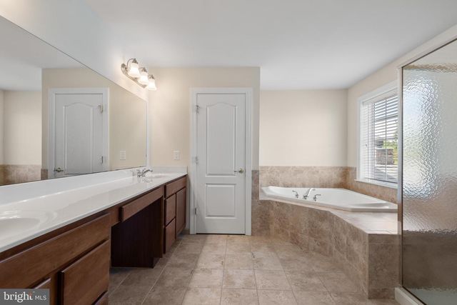 4200 THORNHILL RD, Chester Springs, PA 19425