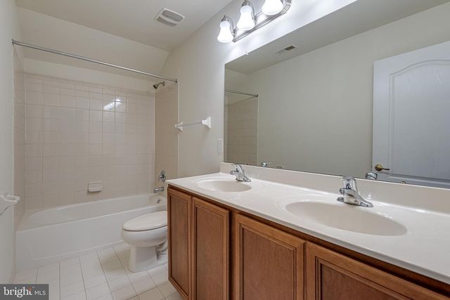 4200 THORNHILL RD, Chester Springs, PA 19425