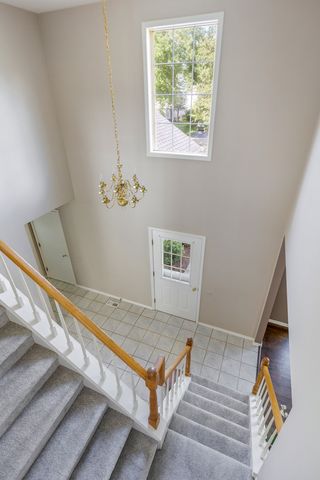 1370 Yellowstone Parkway, Algonquin, IL 60102