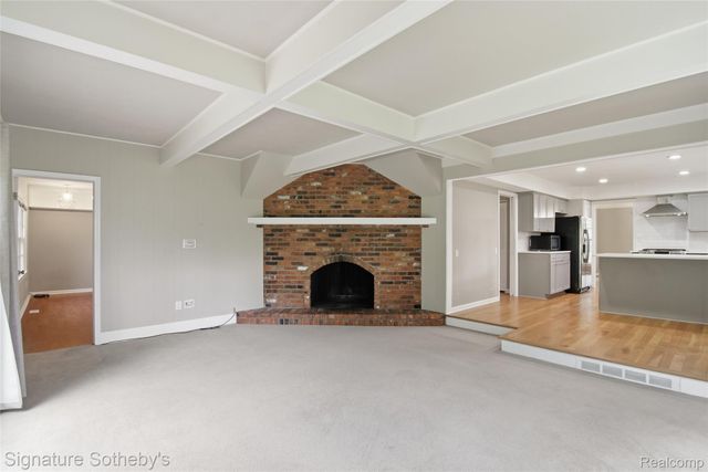 4576 Wagon Wheel Drive, Bloomfield Charter Township, MI 48301