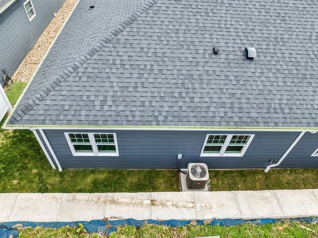 8 Barrington COURT, Monaca, PA 15061