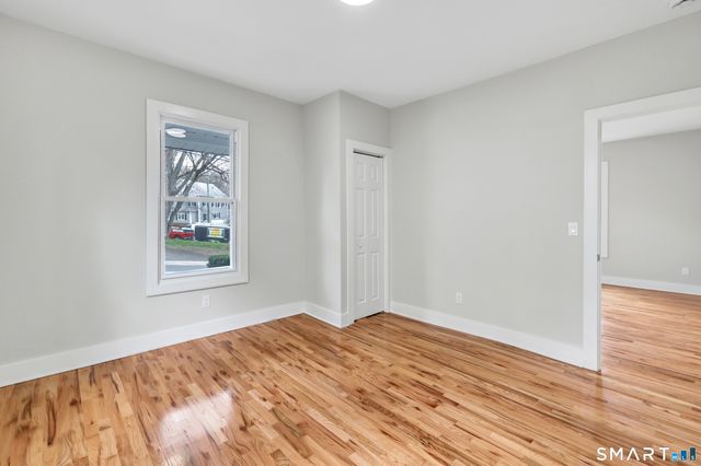 10-12 Perry Hill Road, Shelton, CT 06484