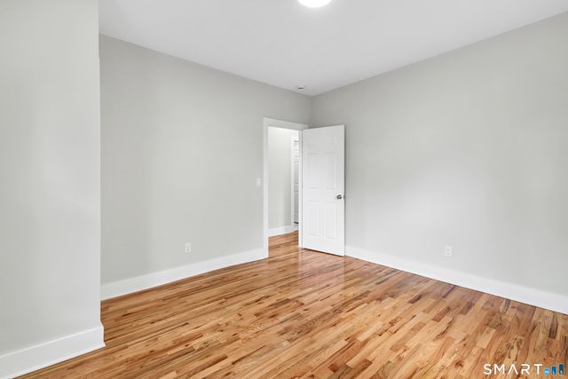 10-12 Perry Hill Road, Shelton, CT 06484