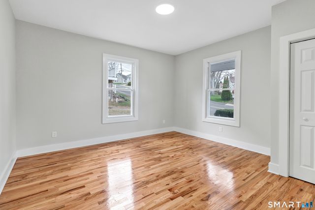 10-12 Perry Hill Road, Shelton, CT 06484