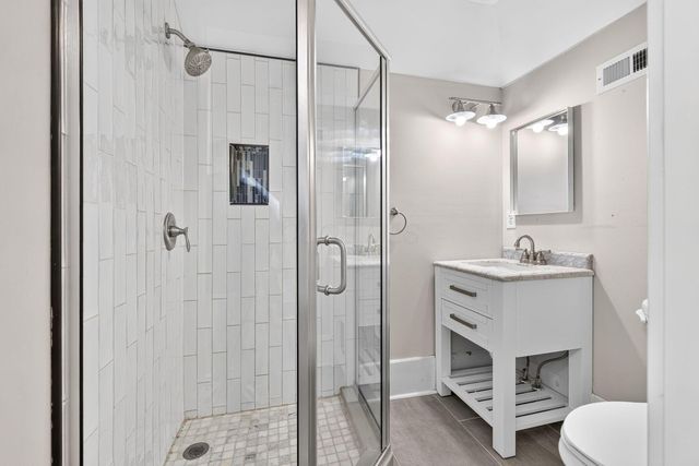 160 N 18th Street, Columbus, OH 43203