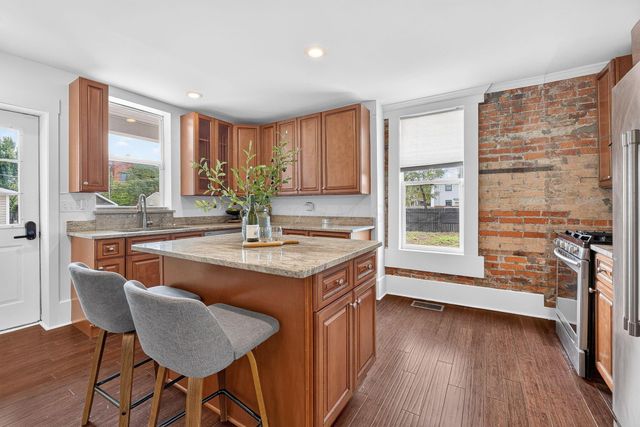 160 N 18th Street, Columbus, OH 43203
