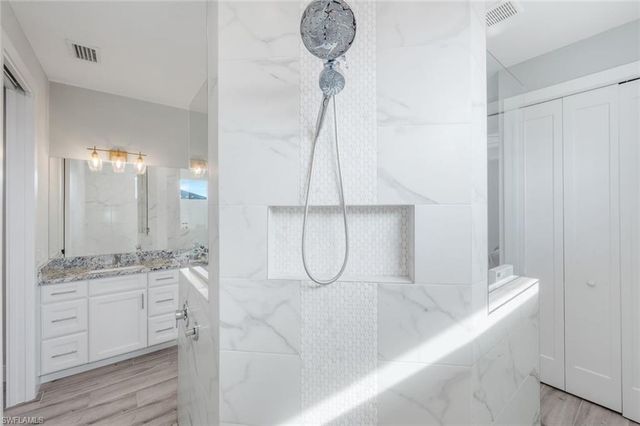 2590 Surfside BLVD, Cape Coral, FL 33914