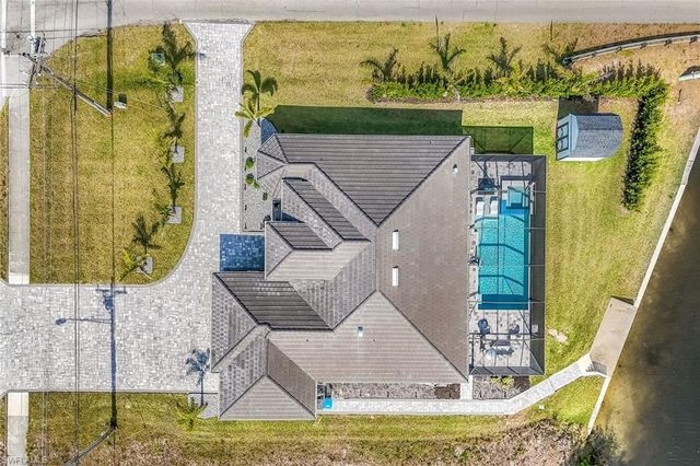 2590 Surfside BLVD, Cape Coral, FL 33914