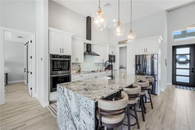 2590 Surfside BLVD, Cape Coral, FL 33914