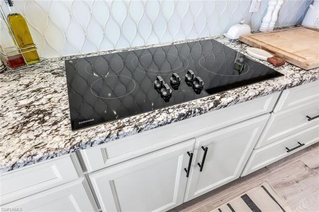 2590 Surfside BLVD, Cape Coral, FL 33914