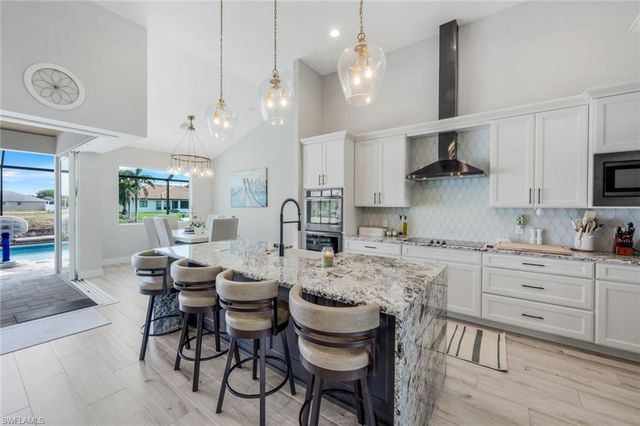 2590 Surfside BLVD, Cape Coral, FL 33914