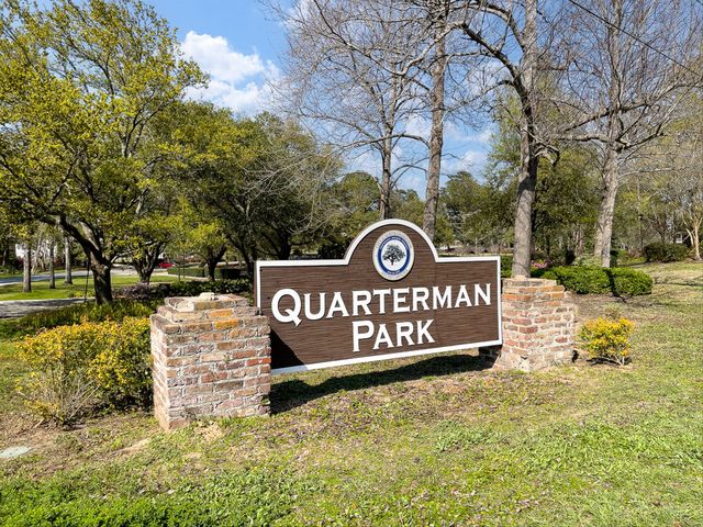 1905 English Street, North Charleston, SC 29405