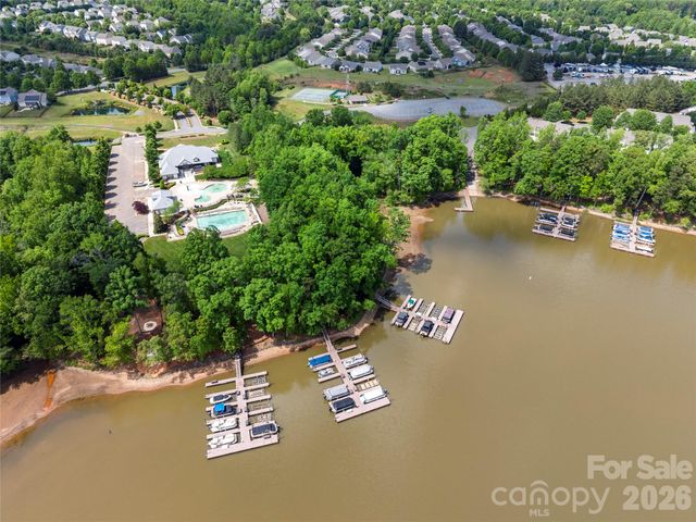 3249 Elyse Manor Court, Charlotte, NC 28214