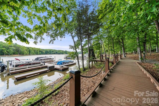 3249 Elyse Manor Court, Charlotte, NC 28214