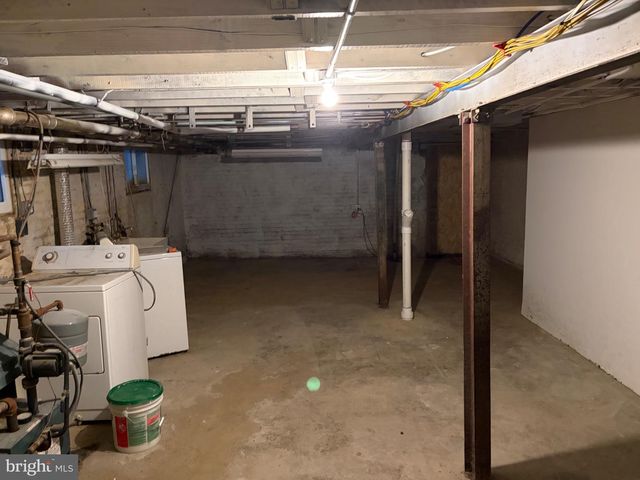 2026 HAMLIN ST NE, Washington, DC 20018