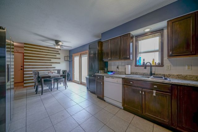 113 Prairie Moon Drive, Davis Junction, IL 61020