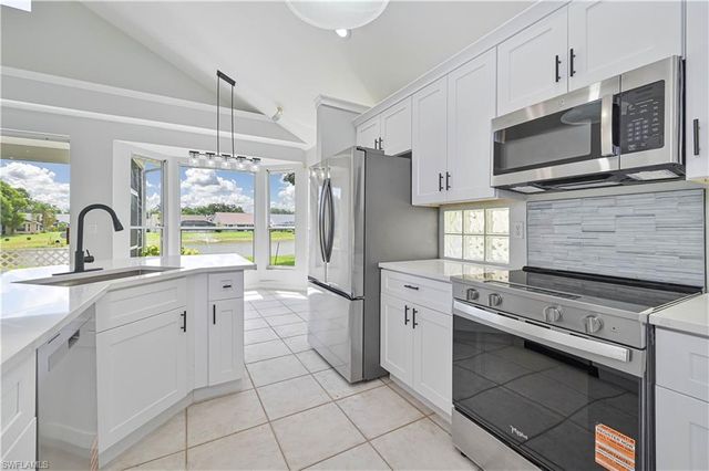 17911 Bermuda Dunes DR, Fort Myers, FL 33967