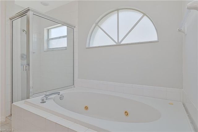 17911 Bermuda Dunes DR, Fort Myers, FL 33967
