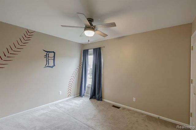 3664 Green Meadow Lane, Lake Orion, MI 48359