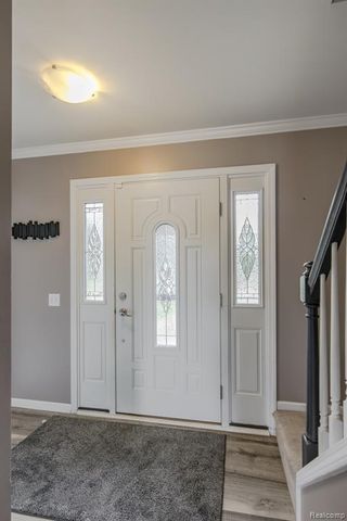 3664 Green Meadow Lane, Lake Orion, MI 48359
