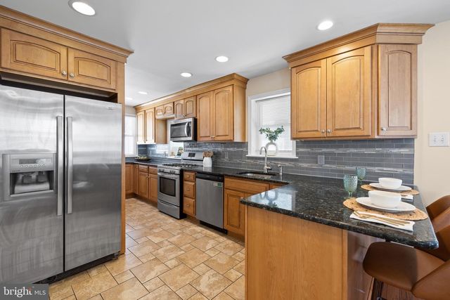 1521 BRIERWOOD RD, Havertown, PA 19083