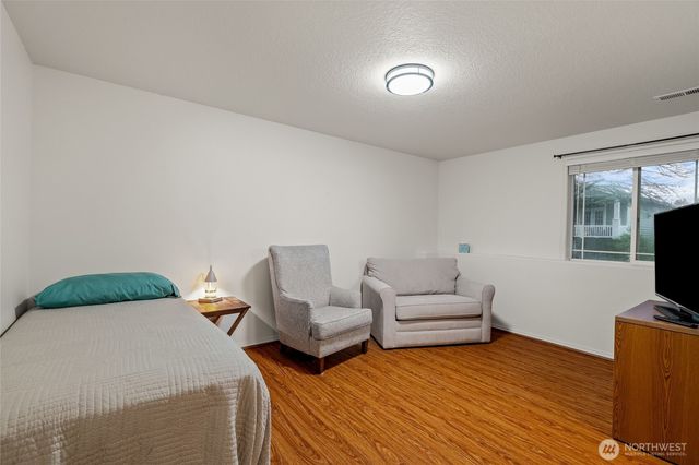 8424 14th Avenue SE, Olympia, WA 98513