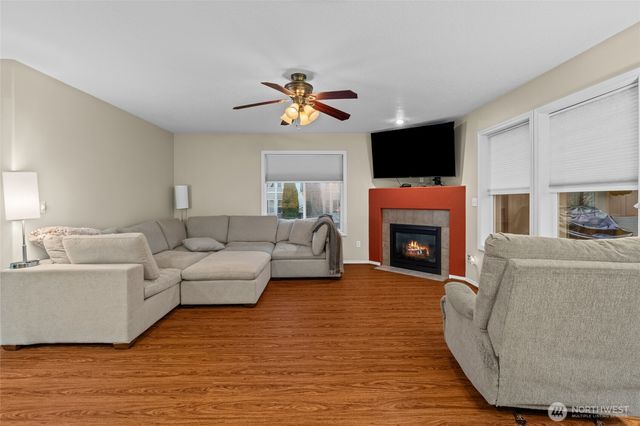 8424 14th Avenue SE, Olympia, WA 98513