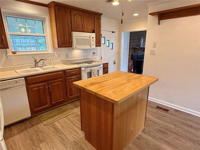 705 Kirkwood Drive, Vandalia, OH 45377