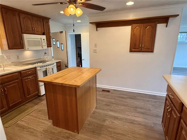 705 Kirkwood Drive, Vandalia, OH 45377