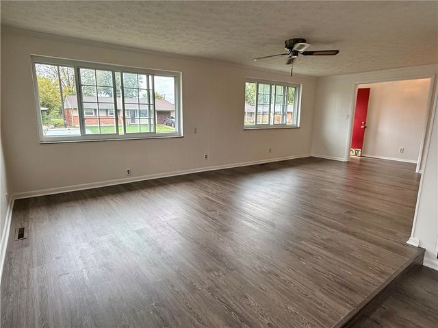 705 Kirkwood Drive, Vandalia, OH 45377