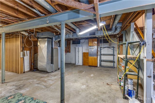 705 Kirkwood Drive, Vandalia, OH 45377