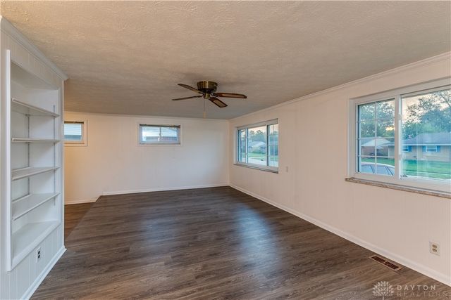 705 Kirkwood Drive, Vandalia, OH 45377
