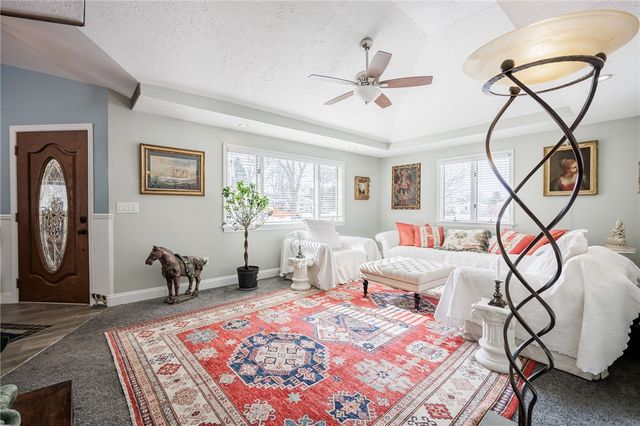 50 Deepwood Drive, Gates, NY 14606