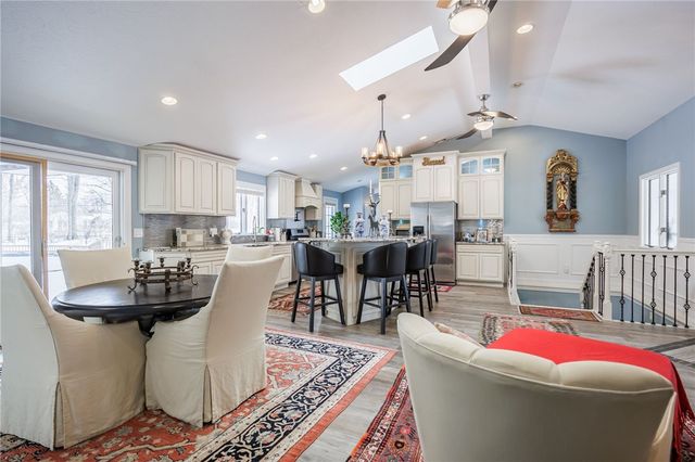 50 Deepwood Drive, Gates, NY 14606