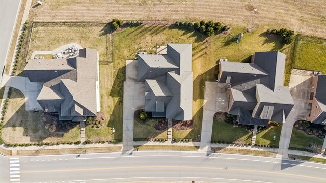 142 Vanner Rd, Mount Juliet, TN 37122