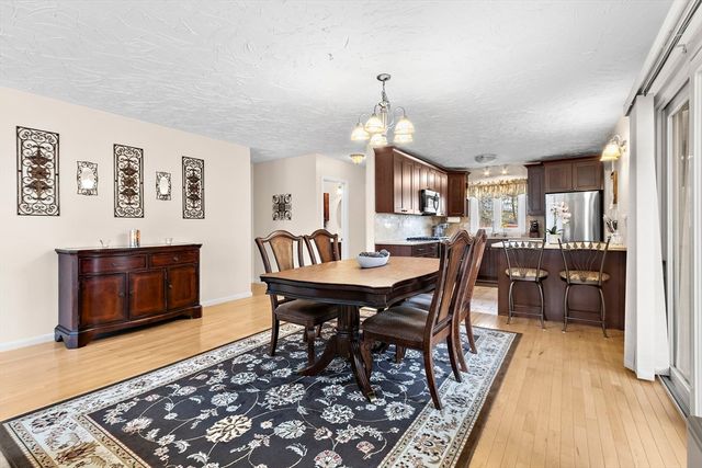 10 Emerson Way 10, Franklin, MA 02038